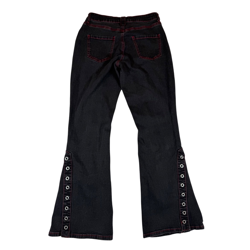 Hot Topic Black Red Contrast Stitch Grommet O-Ring Flare Jean Mall Goth Punk Y2K - Picture 7 of 7